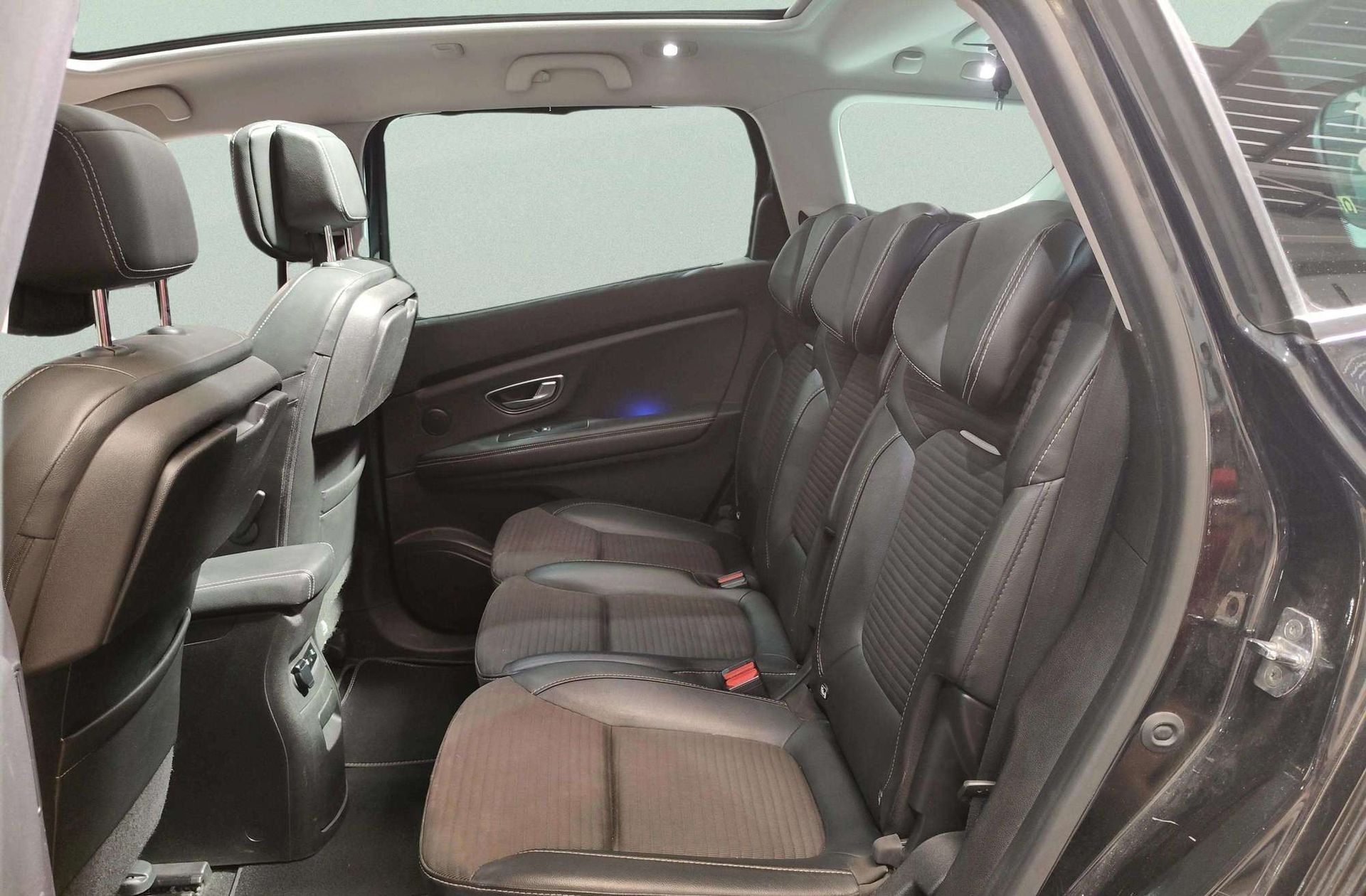 Renault Grand Scénic Edition One dCi - foto 14