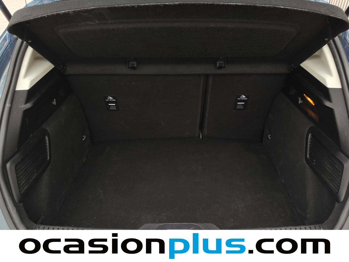 Fotos maletero Ford Focus Ford Focus 1.0 Ecoboost MHEV Active Auto (155 CV)