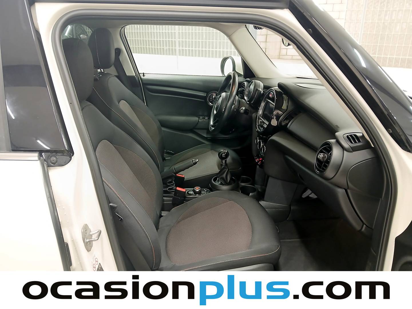 Foto Mini MINI MINI MINI 5 Puertas One 5 Puertas (102 CV)