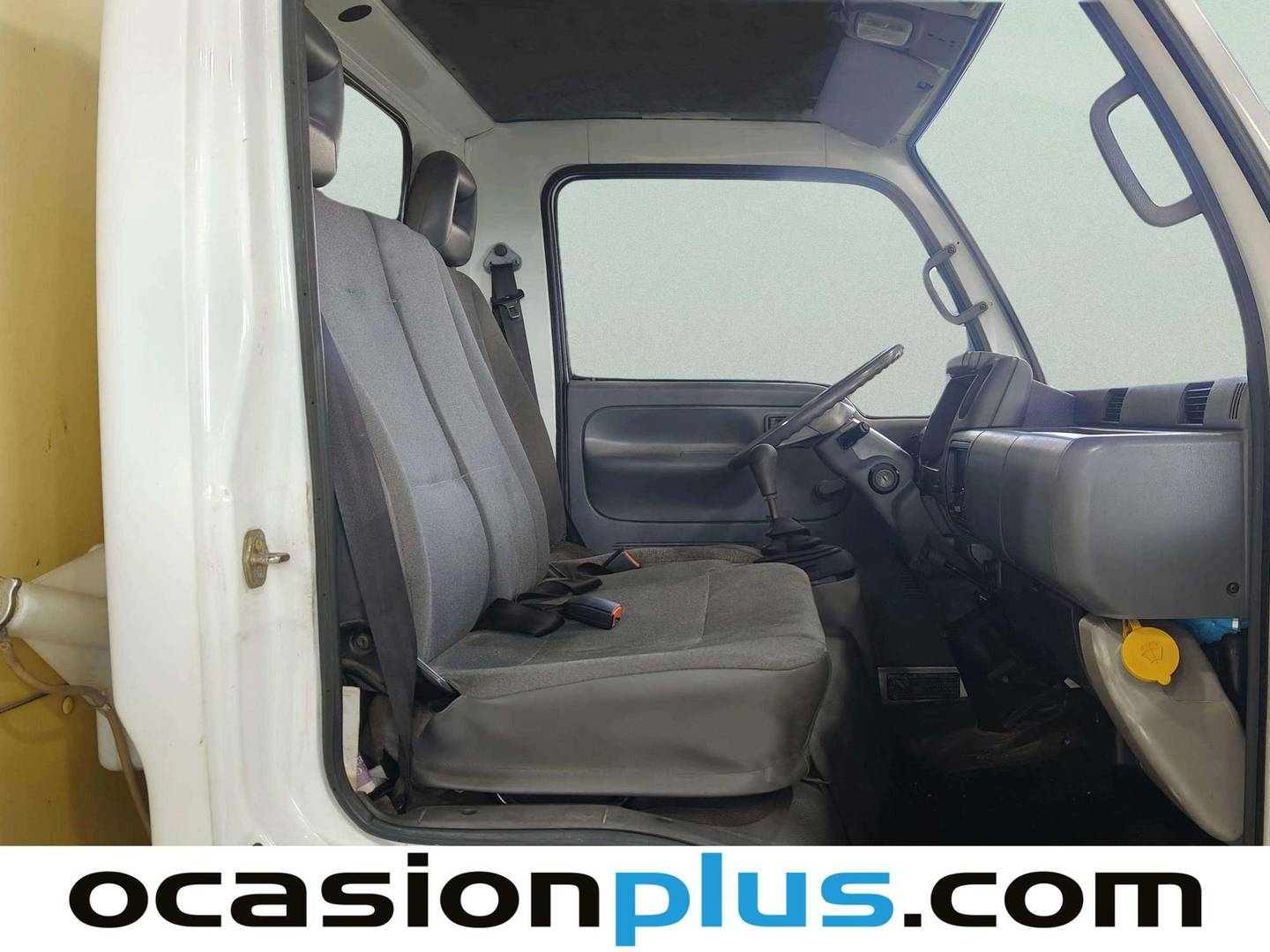 Nissan Cabstar E Nissan Cabstar Chasis 3.0 TL 120.35/1 corta (120 CV) al mejor precio