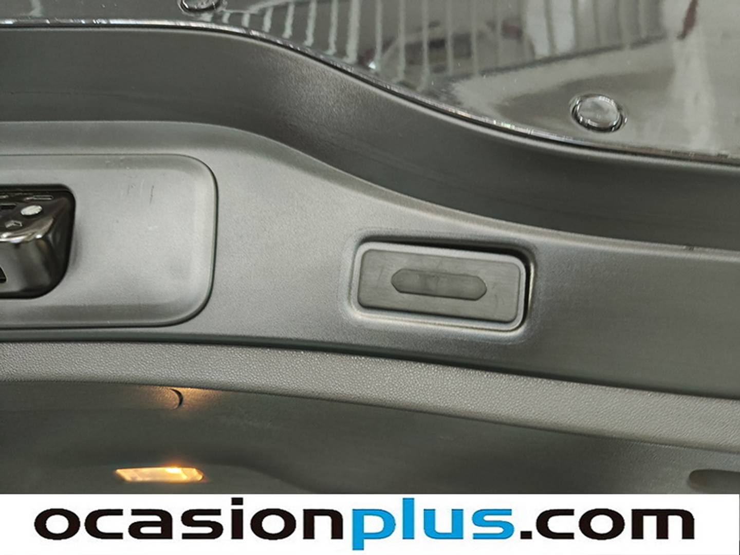 Foto Renault Espace Renault Espace Initiale Paris Blue dCi (200 CV) EDC 7 Plazas