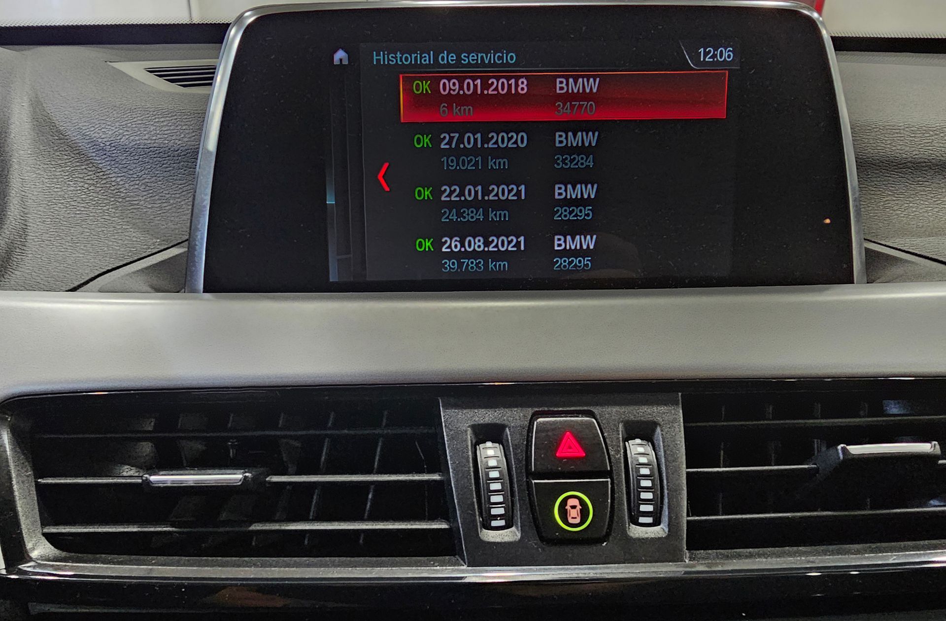 BMW X1 sDrive18d Business - foto 20
