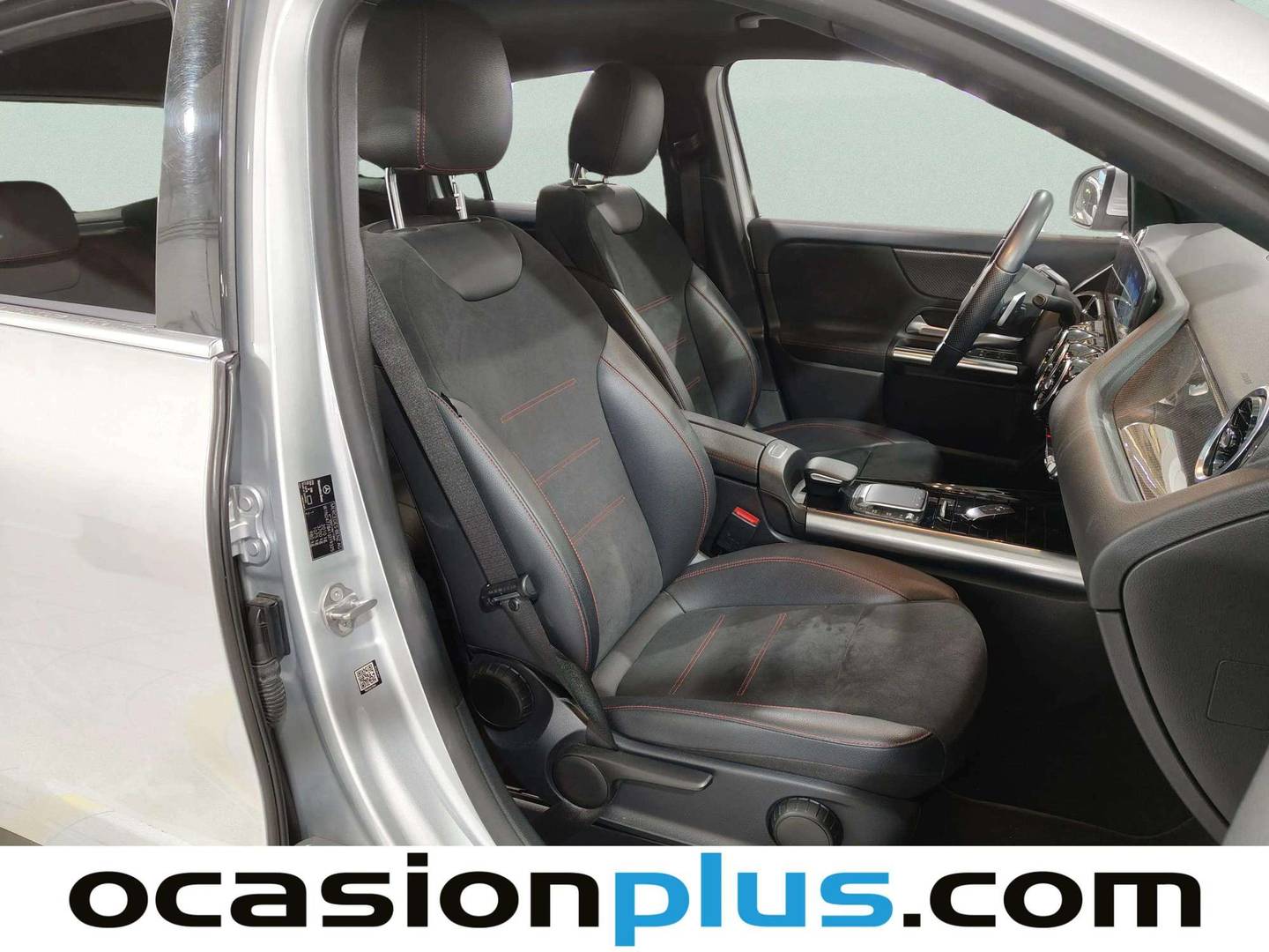 Foto Mercedes GLA Mercedes-Benz GLA 180 (136 CV) Pack AMG