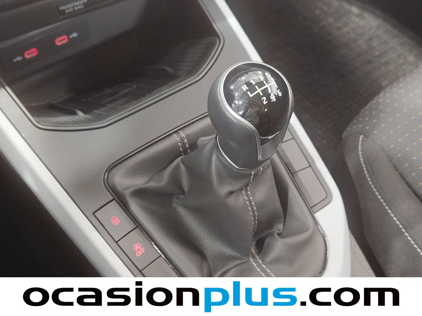 Foto Seat Arona SEAT Arona 1.0 TSI Style Plus (110 CV)