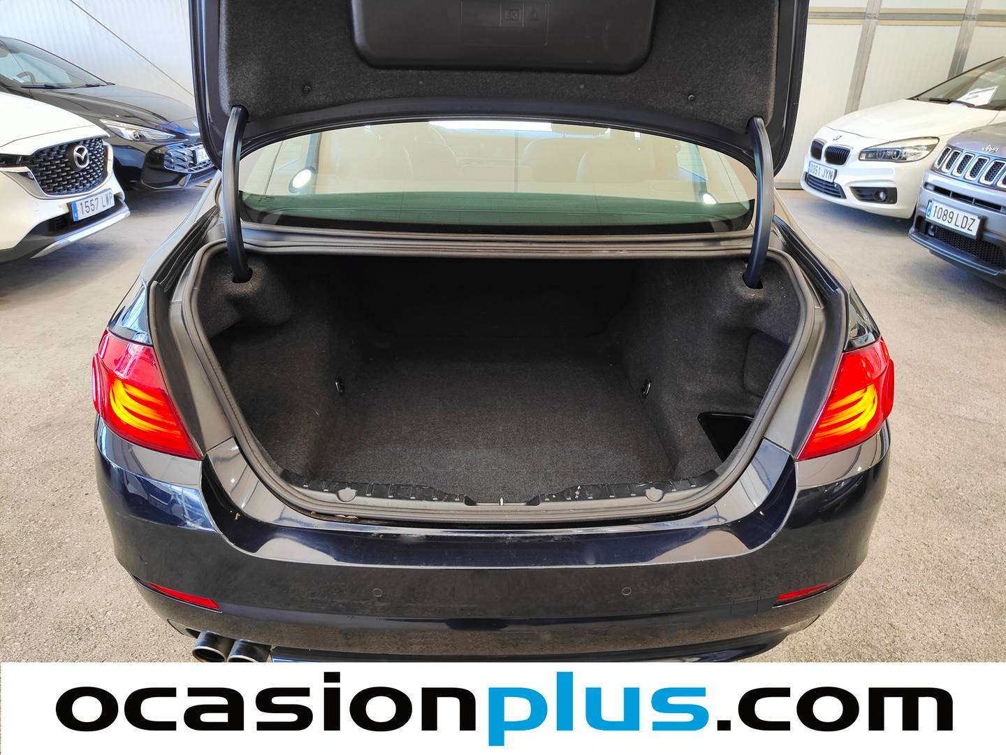 Fotos maletero BMW Serie 5 BMW Serie 5 520d (184 CV)