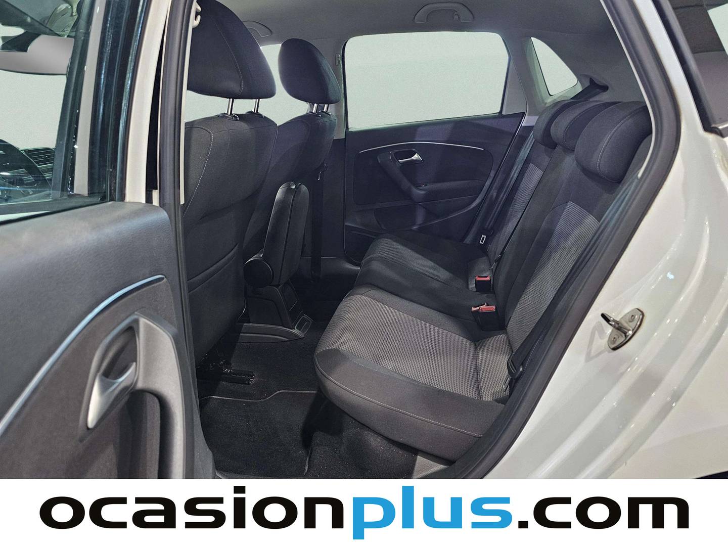 Foto asientos traseros Volkswagen Polo Volkswagen Polo Sport 1.4 TDI (90 CV)