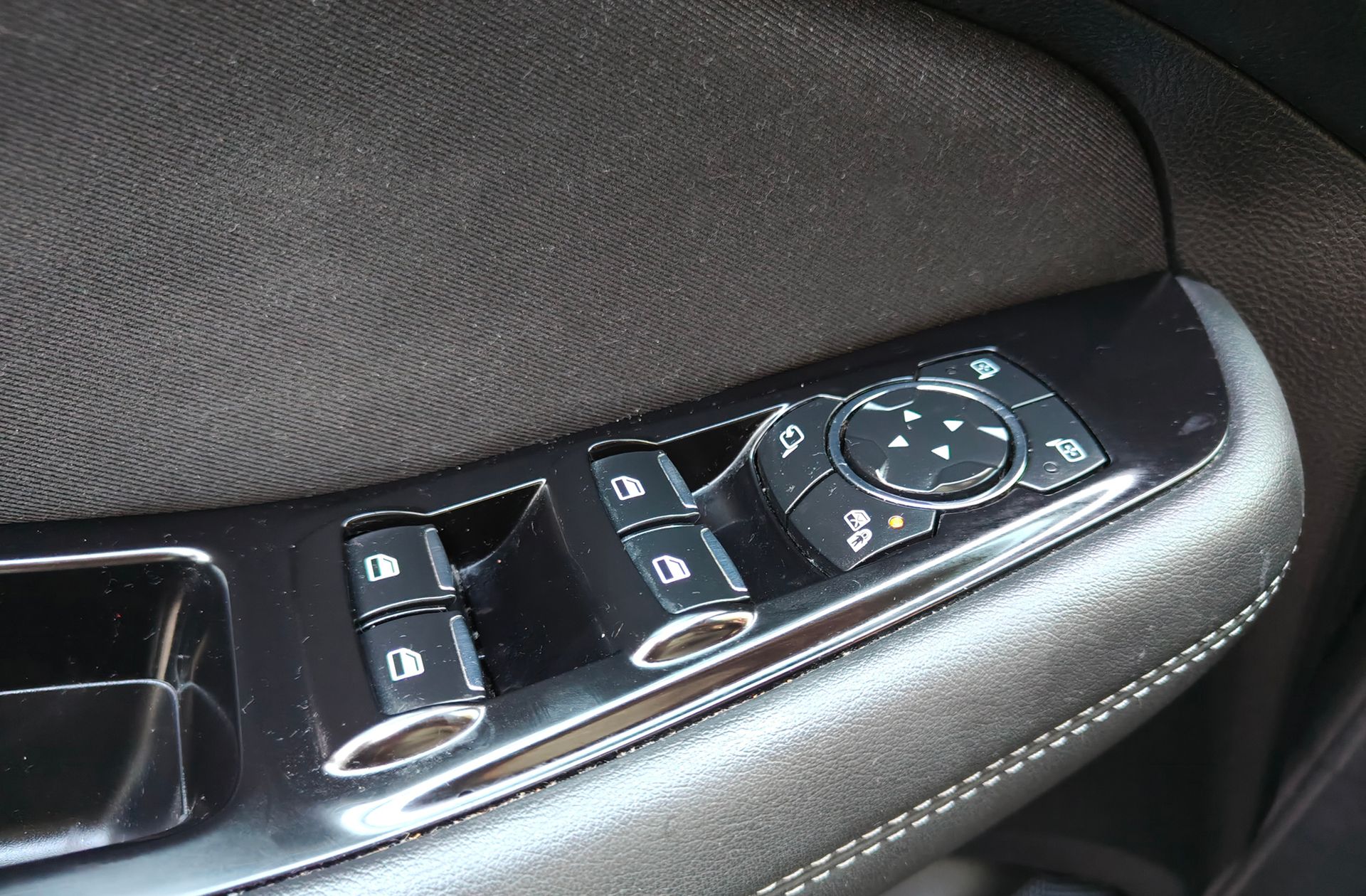Ford Galaxy 2.0 TDCi Titanium - foto 35