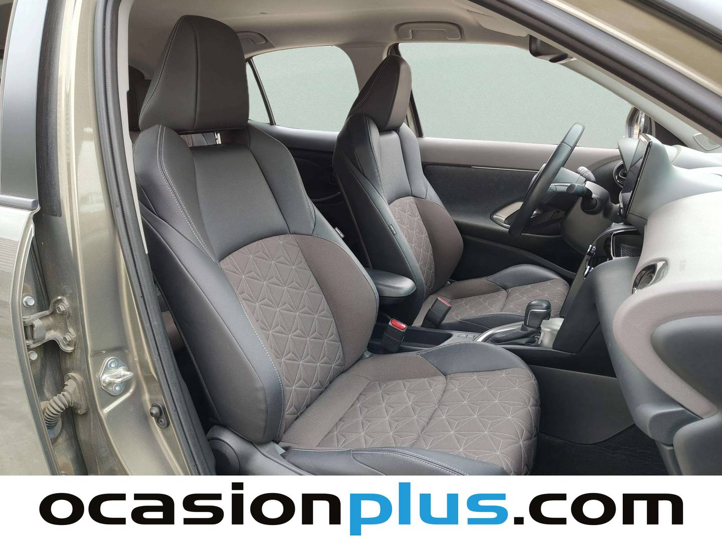 Foto Toyota Yaris Cross Toyota Yaris Cross 120H Style (116 CV)