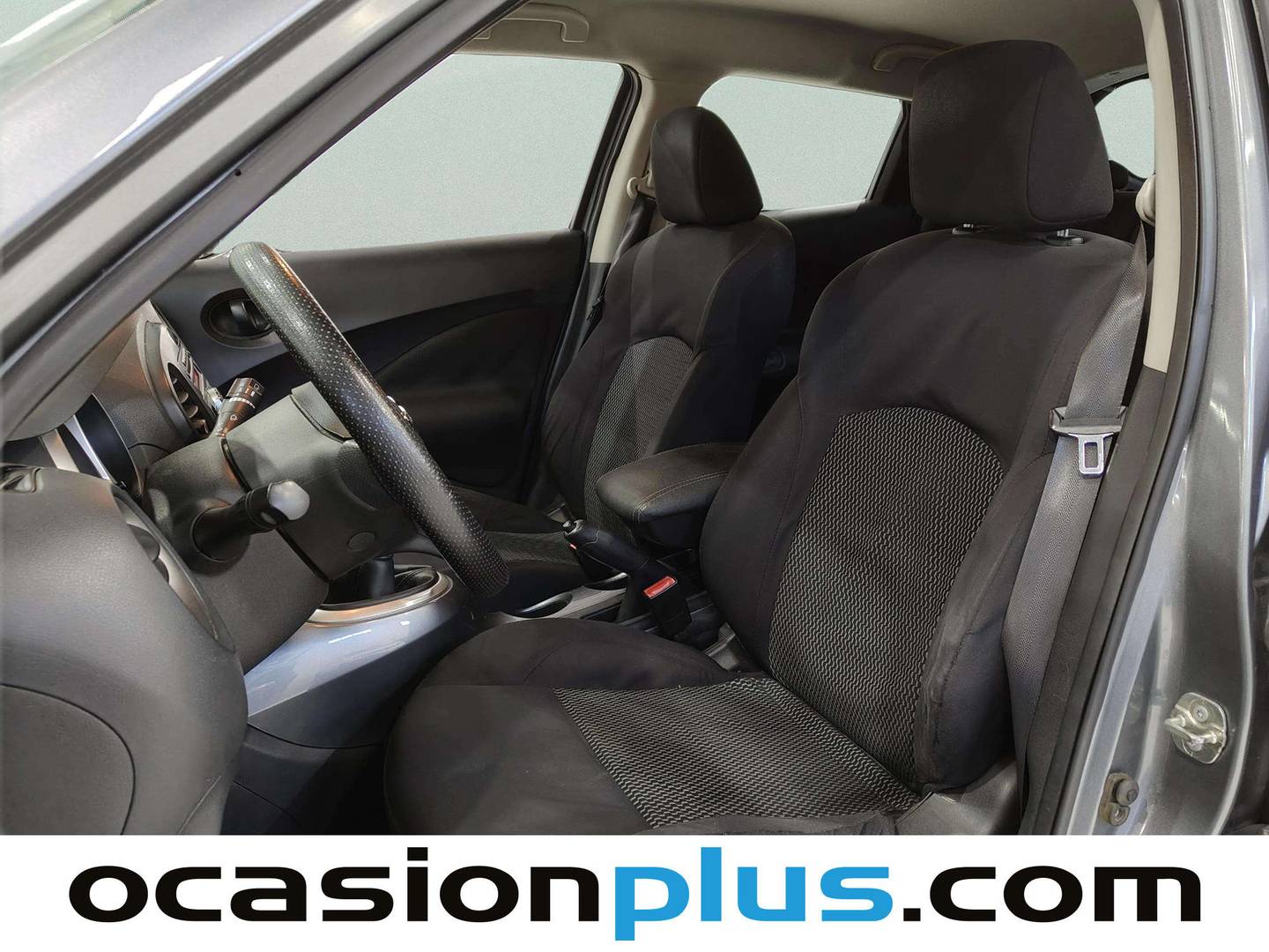 Foto asientos delanteros Nissan JUKE Nissan Juke dCi 110 Visia (110 CV)