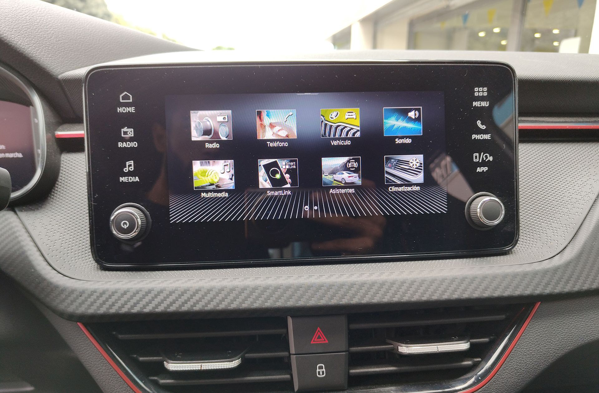 Škoda Scala 1.5 TSI Monte Carlo - foto 9