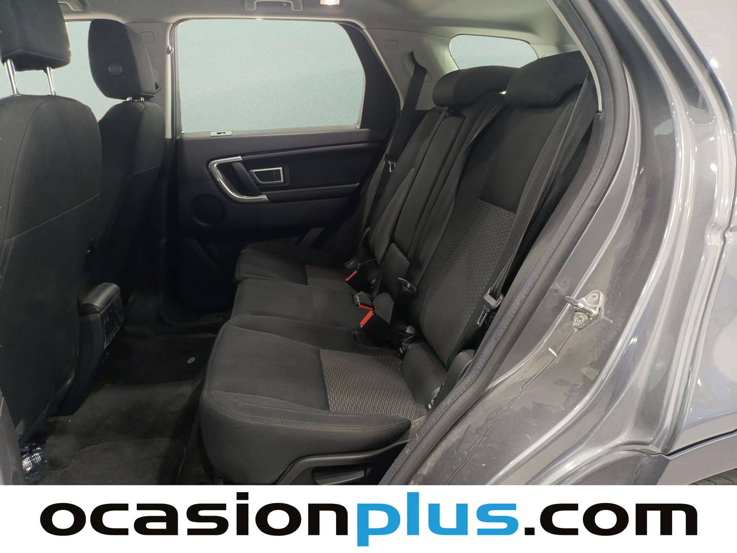 Foto asientos traseros Land Rover Discovery Sport Land Rover Discovery Sport 2.0L TD4 SE 4x4 (150 CV)