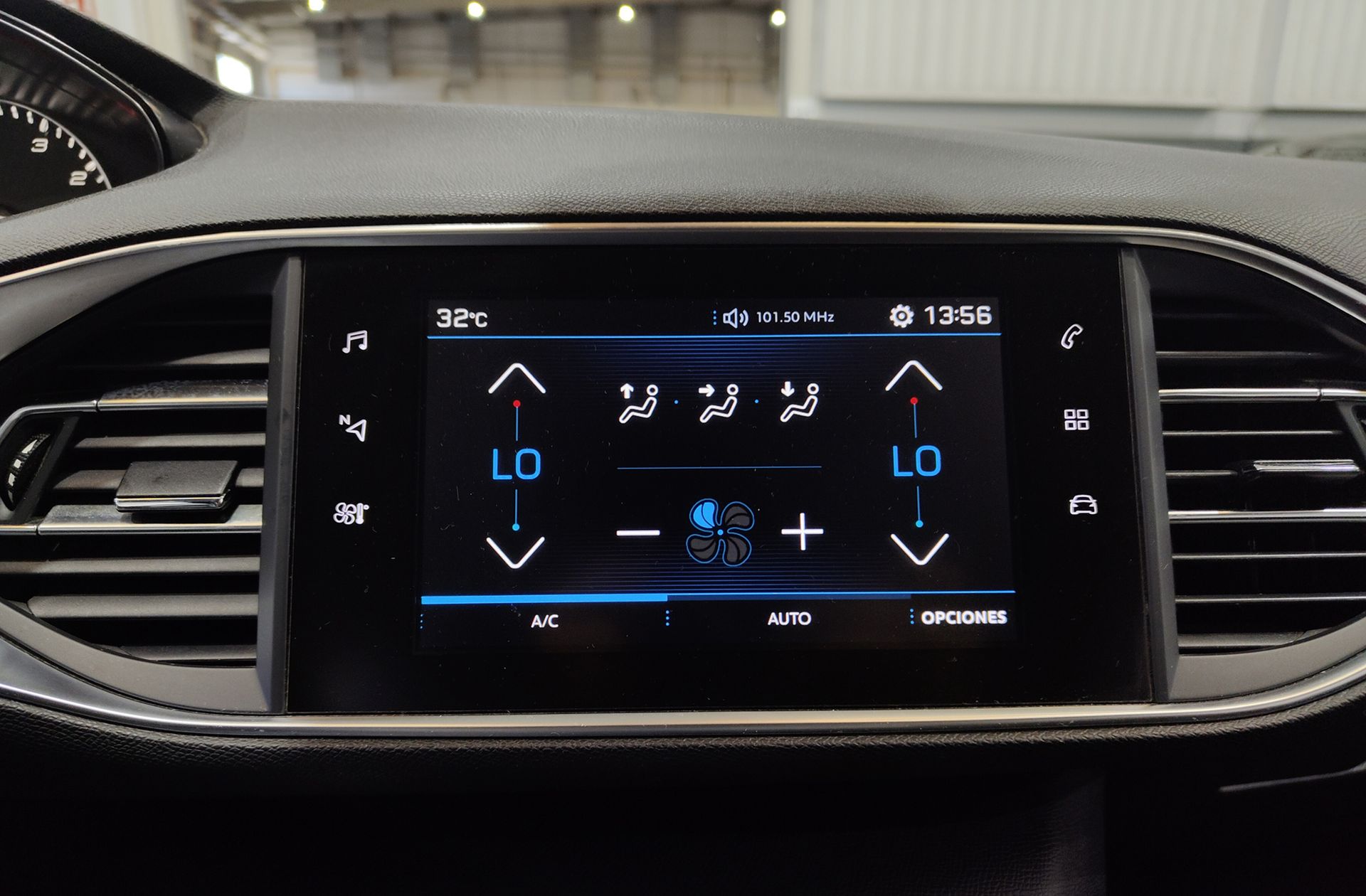 Peugeot 308 Active 1.2 PureTech - foto 30