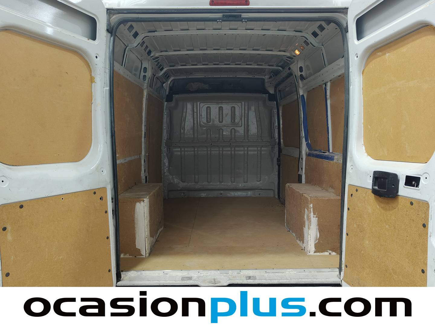 Foto asientos traseros Peugeot Boxer Peugeot Boxer Furgon BlueHDi 140 S&S Pack 333 L2H2 (140 CV)