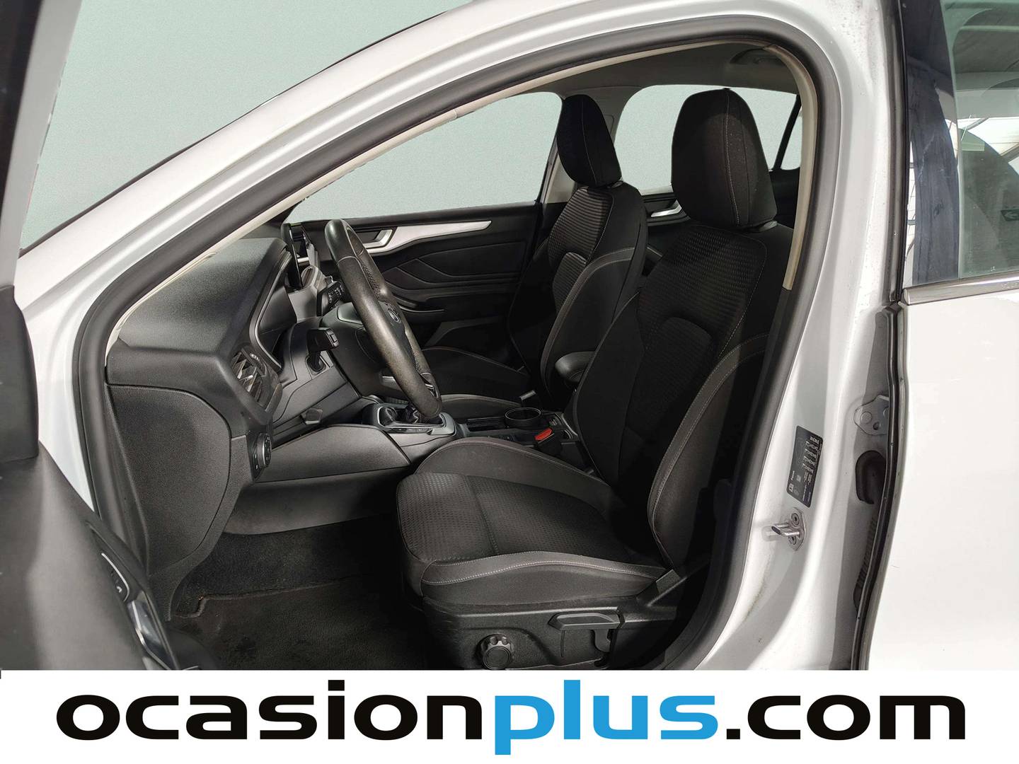 Foto asientos delanteros Ford Focus Ford Focus 1.5 Ecoblue Trend+  (120 CV)