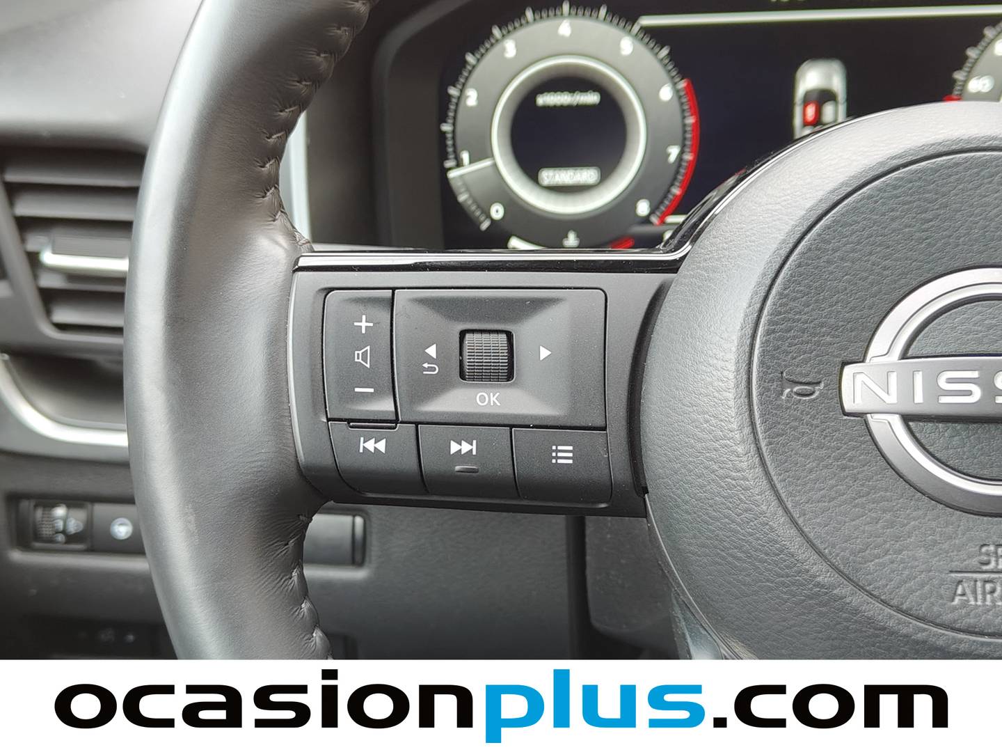 Foto Nissan QASHQAI Nissan Qashqai DIG-T 140 N-Connecta (140 CV)