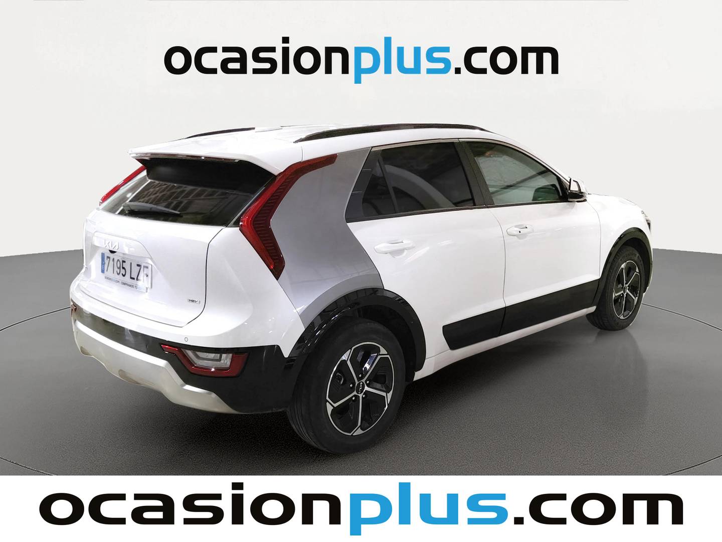 Foto trasera KIA Niro KIA Niro 1.6 GDi HEV Drive (141 CV) derecha