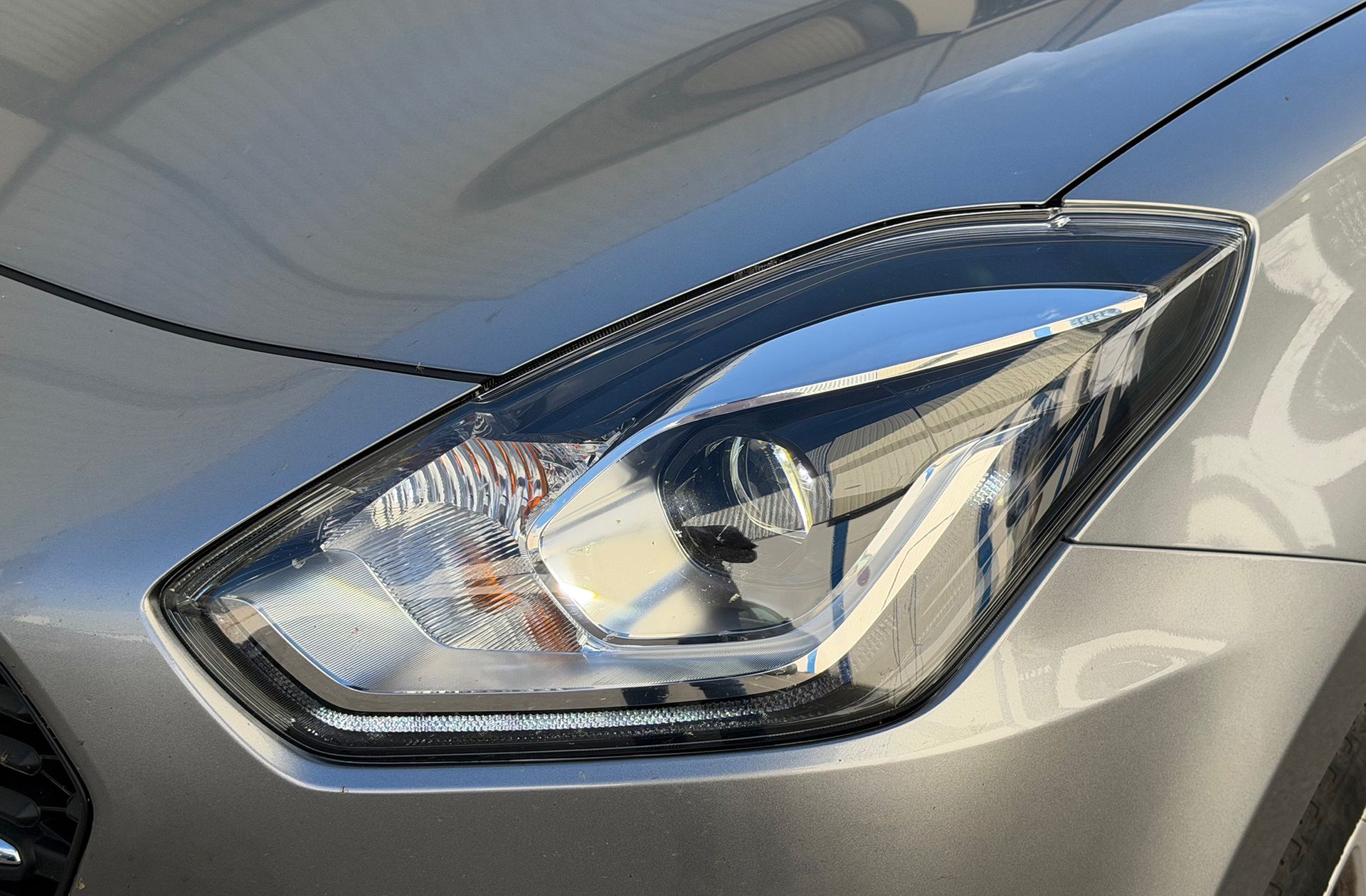 Suzuki Swift 1.2 GLE Mild Hybrid - foto 13