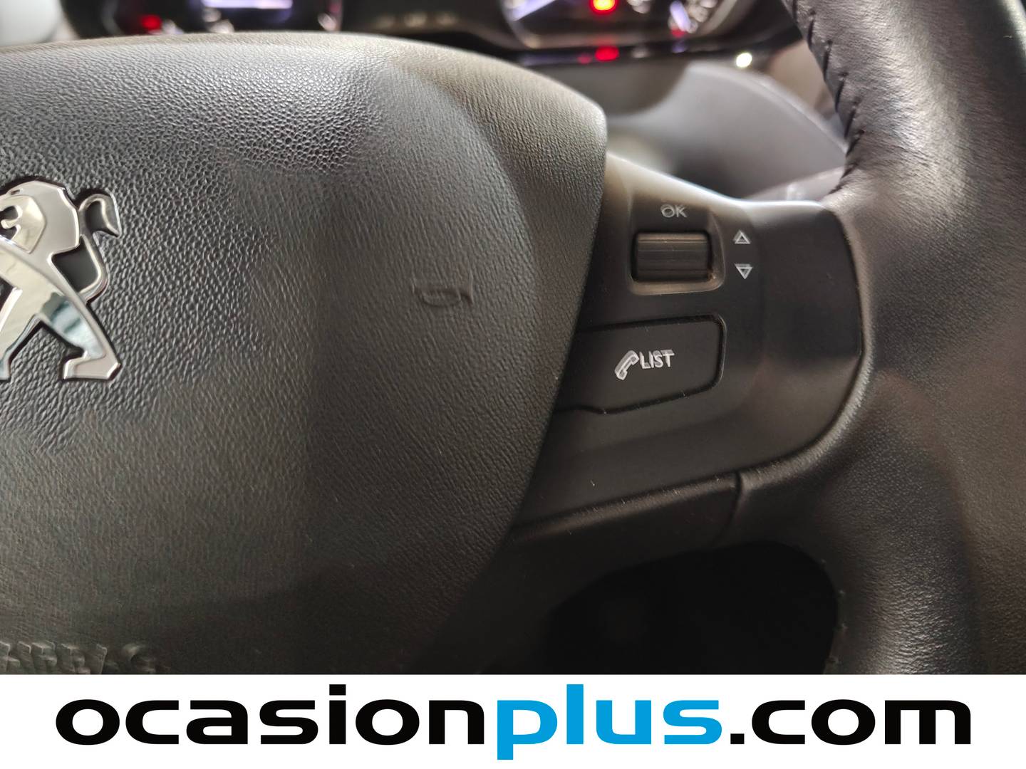 Peugeot 208 Peugeot 208 PureTech Signature (82 CV) seminuevo