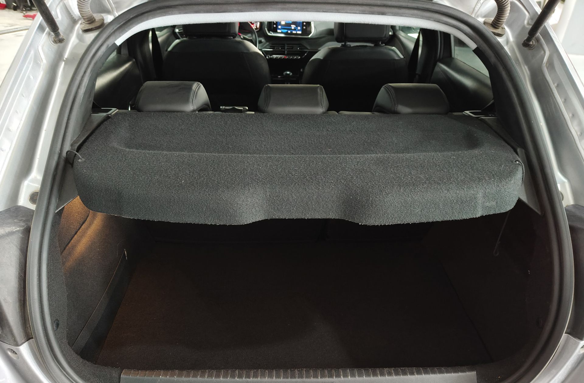 Peugeot 208 PureTech 100 Allure - foto 16