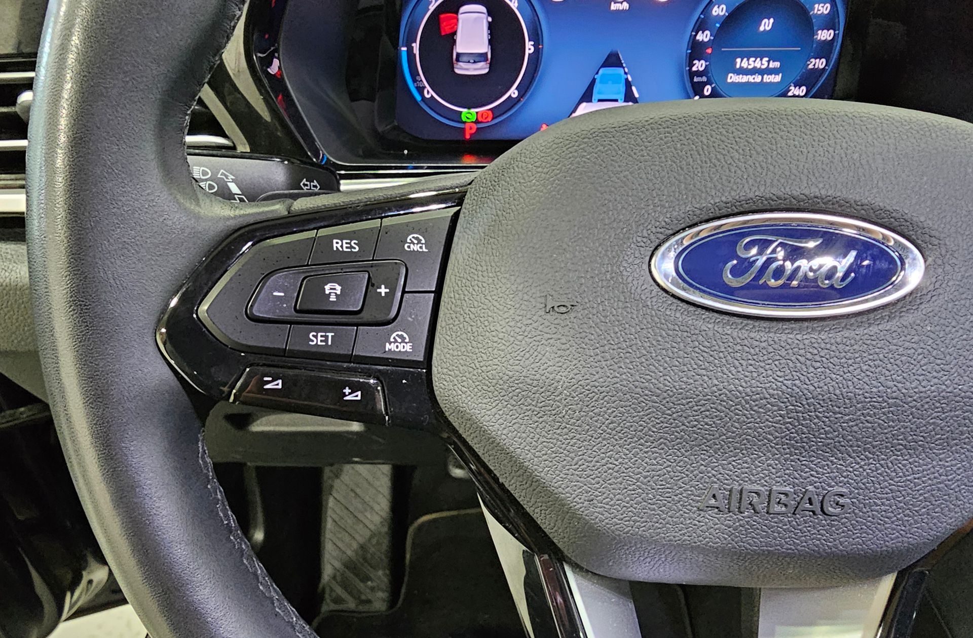 Ford Tourneo Connect 2.0 EcoBlue Titanium 7 plazas - foto 28