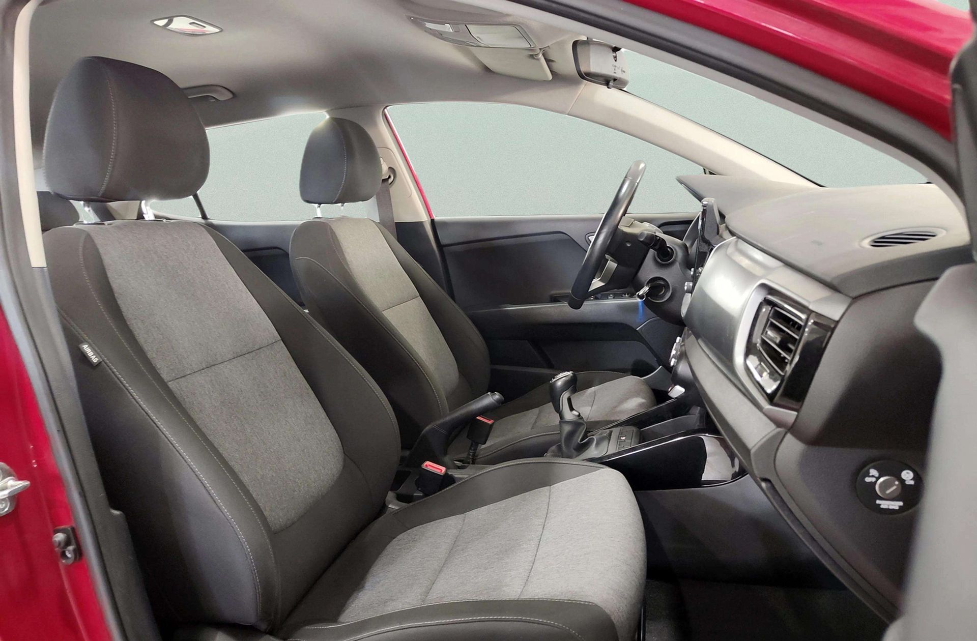 Kia Stonic 1.0 T-GDi Concept - foto 16