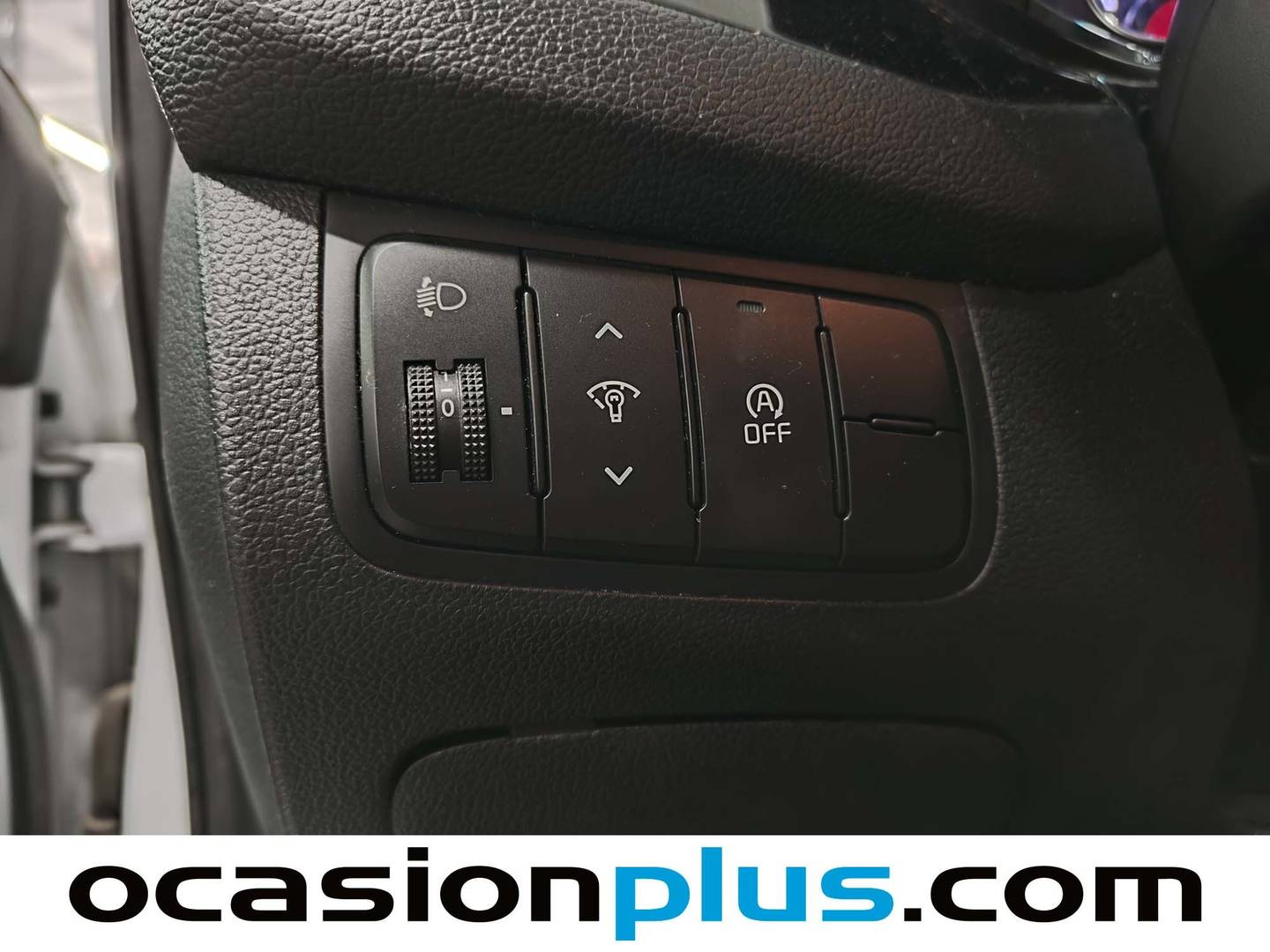 KIA Ceed KIA Ceed 1.6 CRDi VGT Eco-Dynamics x-Tech (128 CV) 2015