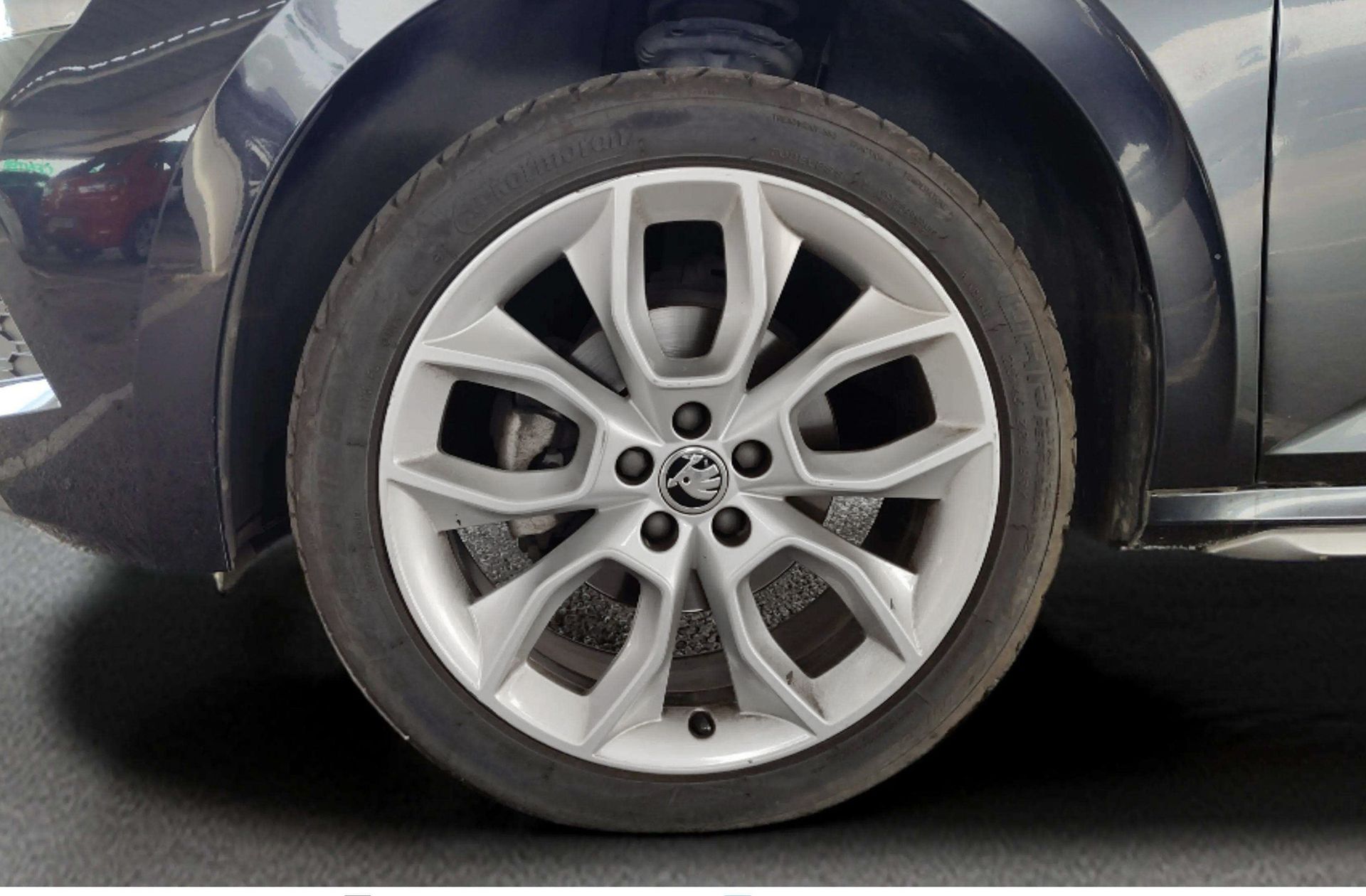Škoda Kamiq 1.0 TSI Style DSG - foto 36