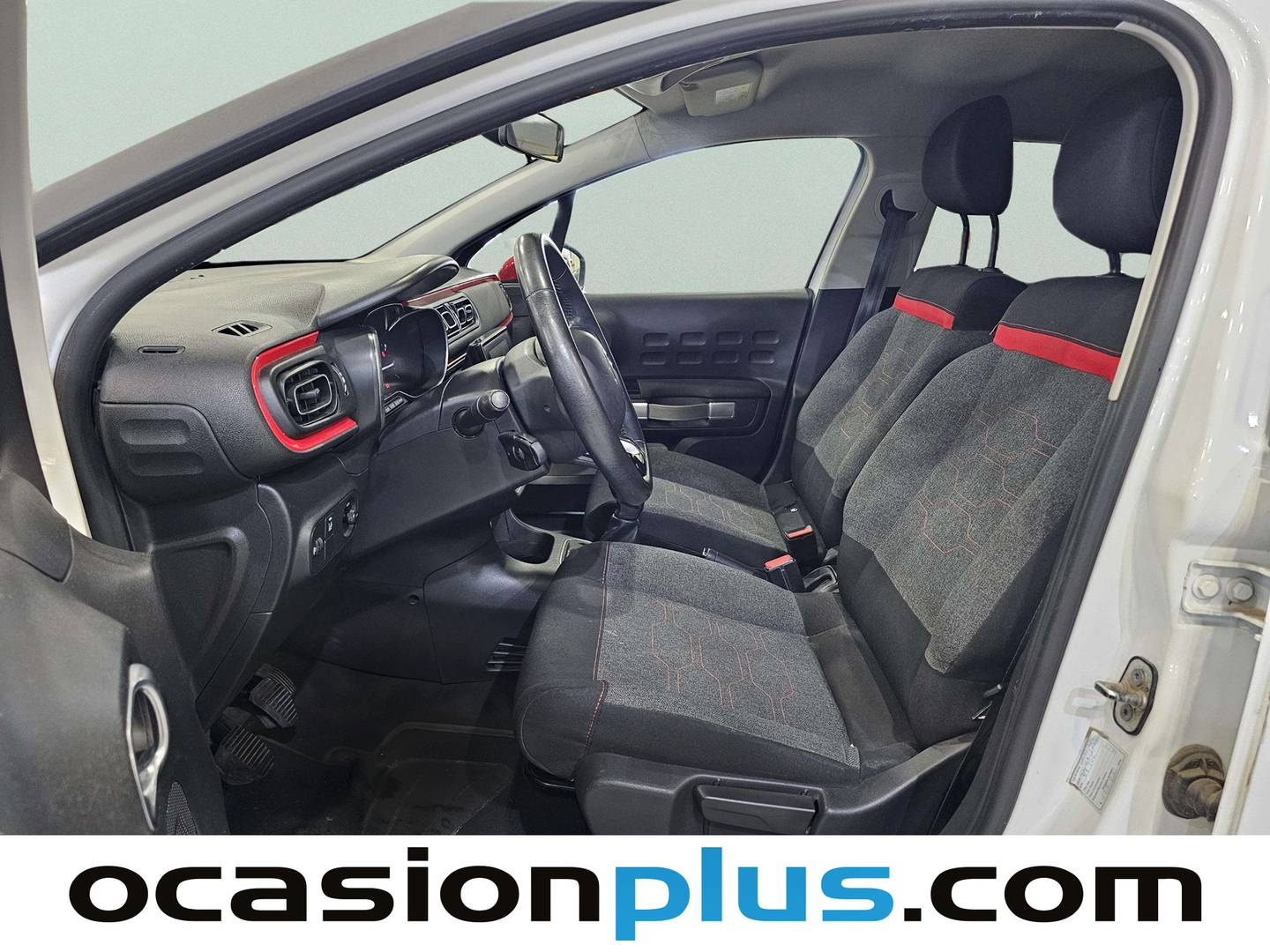 Foto asientos delanteros Citroën C3 Citroën C3 PureTech 110 S&S Shine (110 CV)