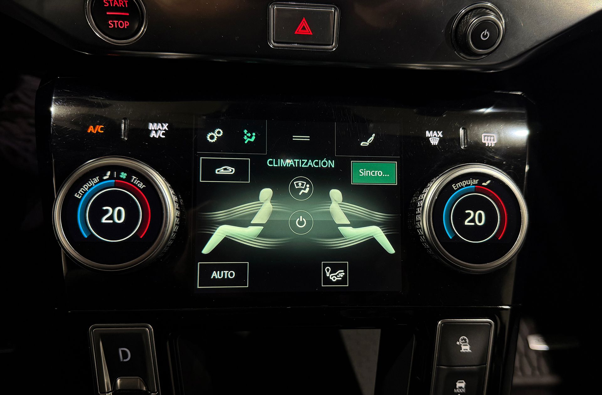 Jaguar I-Pace EV400 SE 4WD - foto 32