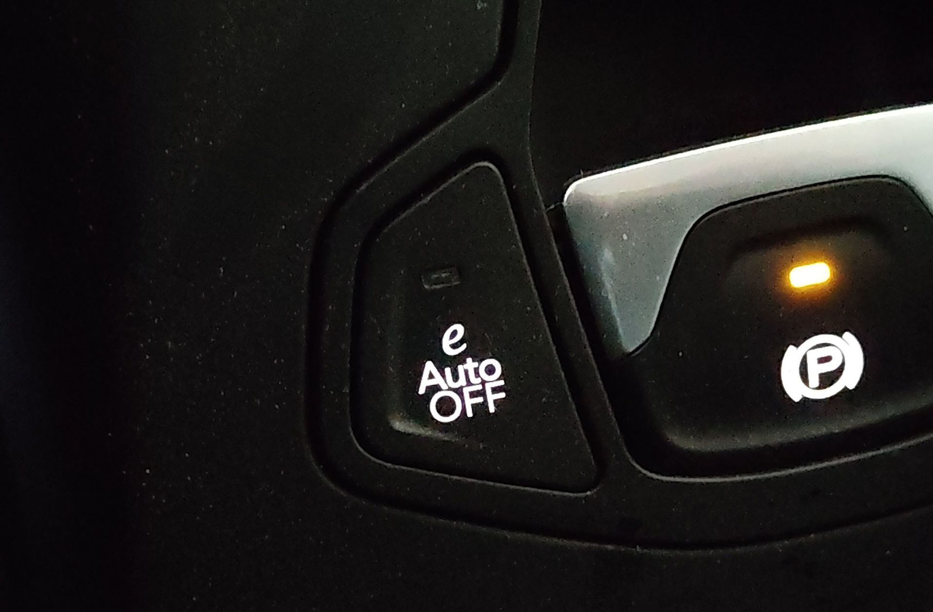 Jeep Renegade eHybrid 1.5 Altitude DCT - foto 33