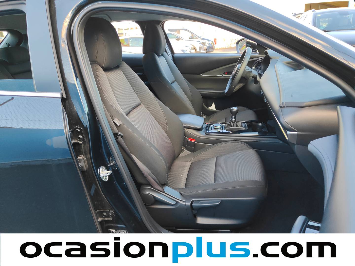 Foto Mazda CX-30 Mazda CX-30 2.5 e-Skyactive G MHEV Prime-Line (140 CV)