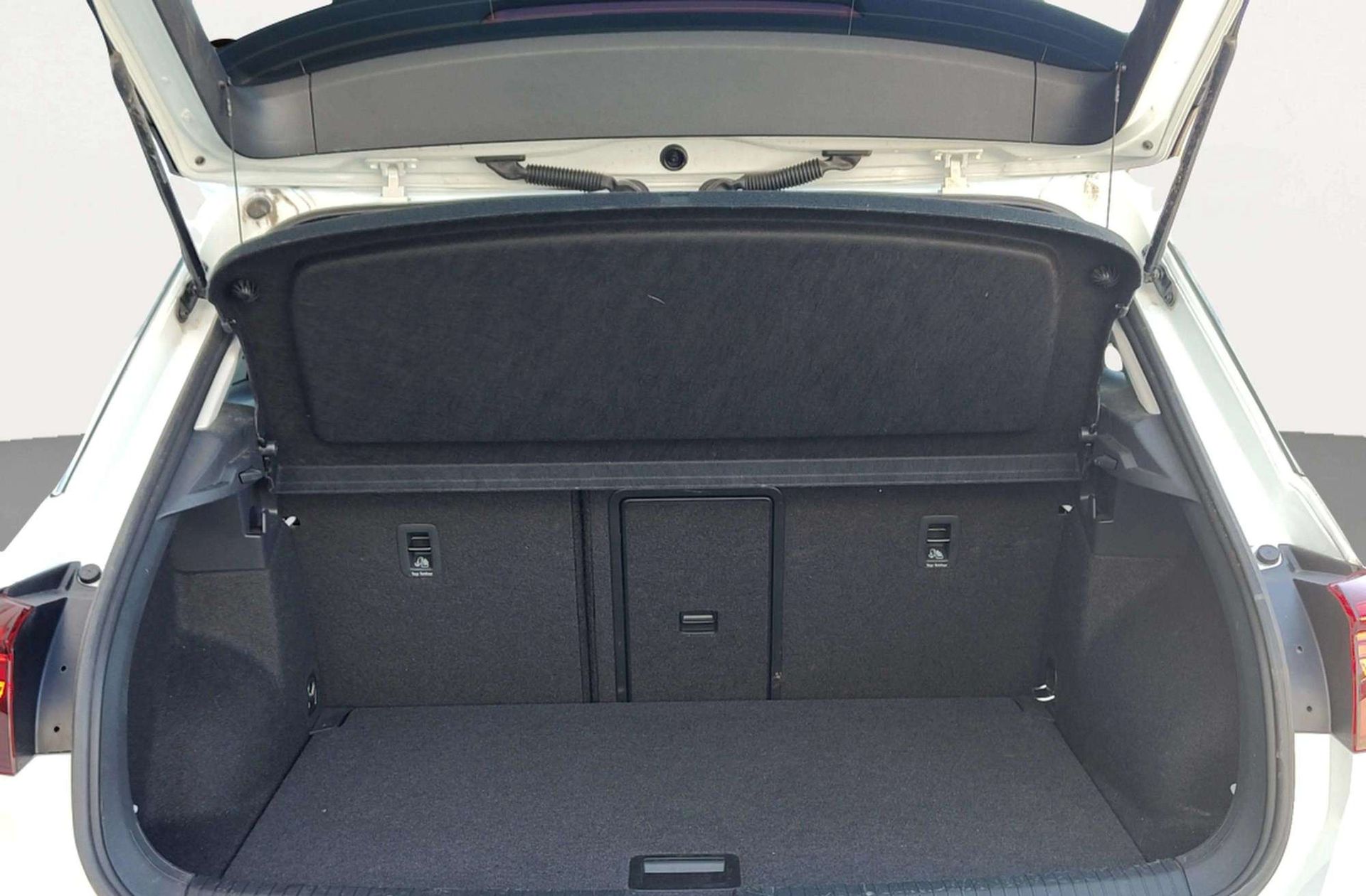 Volkswagen T-Roc Life 2.0 TDI - foto 19