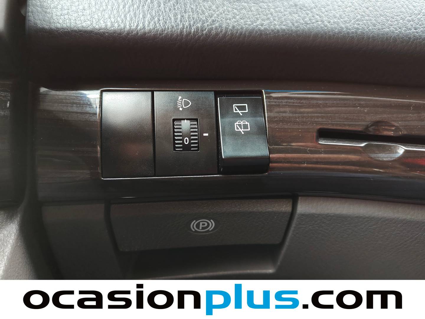 Accesorios del SsangYong Rodius SsangYong Rodius D22T Premium (178 CV) 7 plazas
