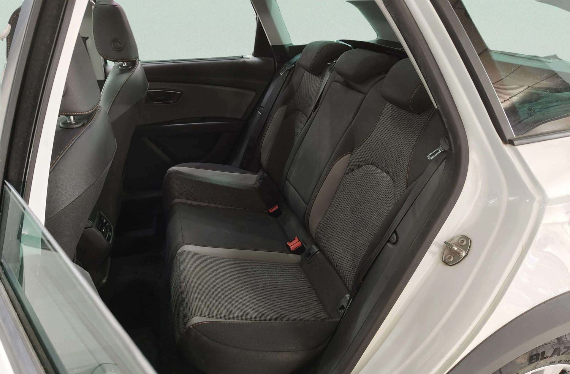 SEAT León ST 2.0 TDI X-perience 4Drive DSG6 - foto 14
