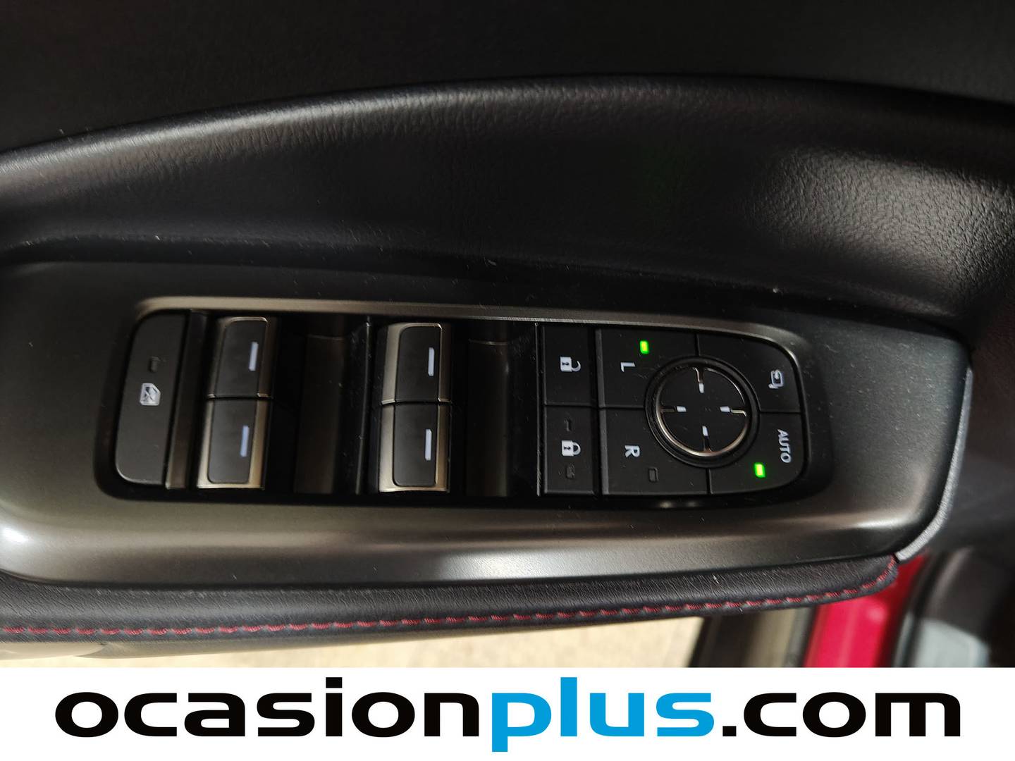 Foto Lexus LBX Lexus LBX 1.5 HEV Emotion+ (136 CV)