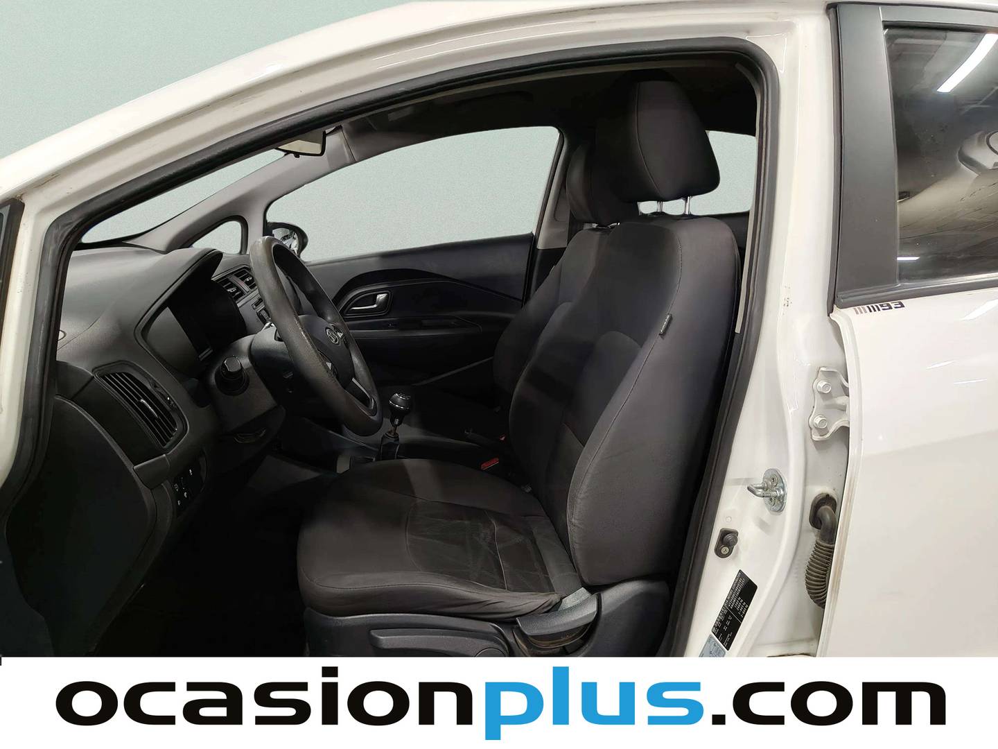 Foto asientos delanteros KIA Rio KIA Rio 1.2 CVVT Concept (85 CV)