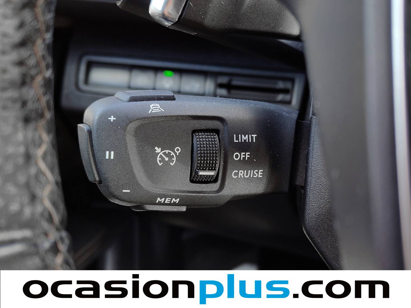 Foto Peugeot 3008 Peugeot 3008 PureTech 130 S&S GT Pack EAT8 (130 CV)