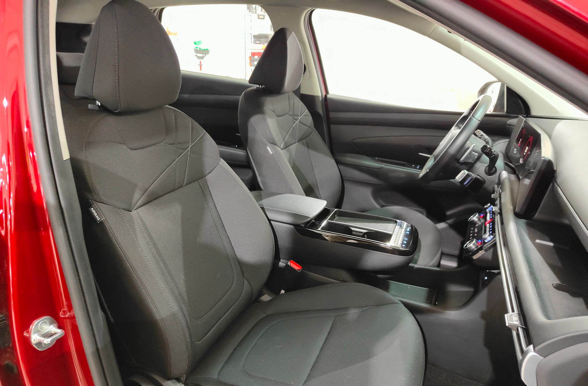 Hyundai Tucson 1.6 T-GDi HEV Klass - foto 19