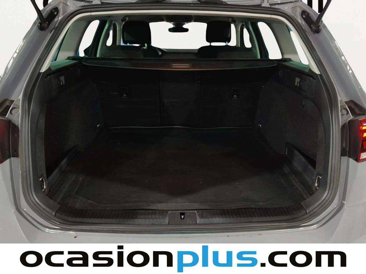 Fotos maletero Volkswagen Passat Volkswagen Passat Variant Executive 2.0 TDI (150 CV)