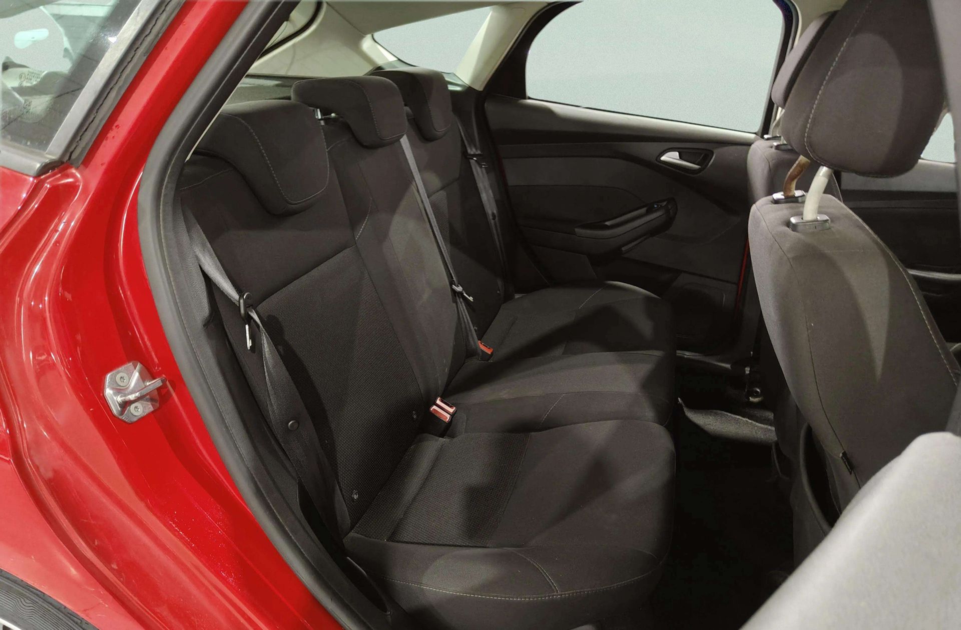 Ford Focus 1.6 TDCi Edition - foto 14