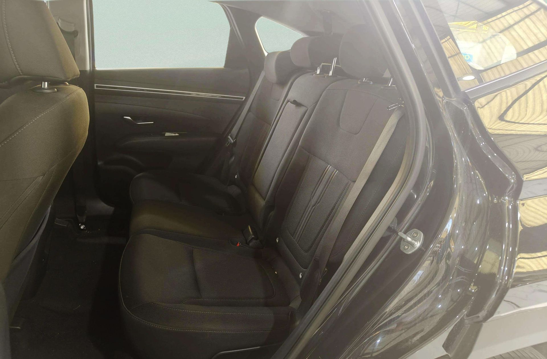 Hyundai Tucson 1.6 CRDi Maxx - foto 12