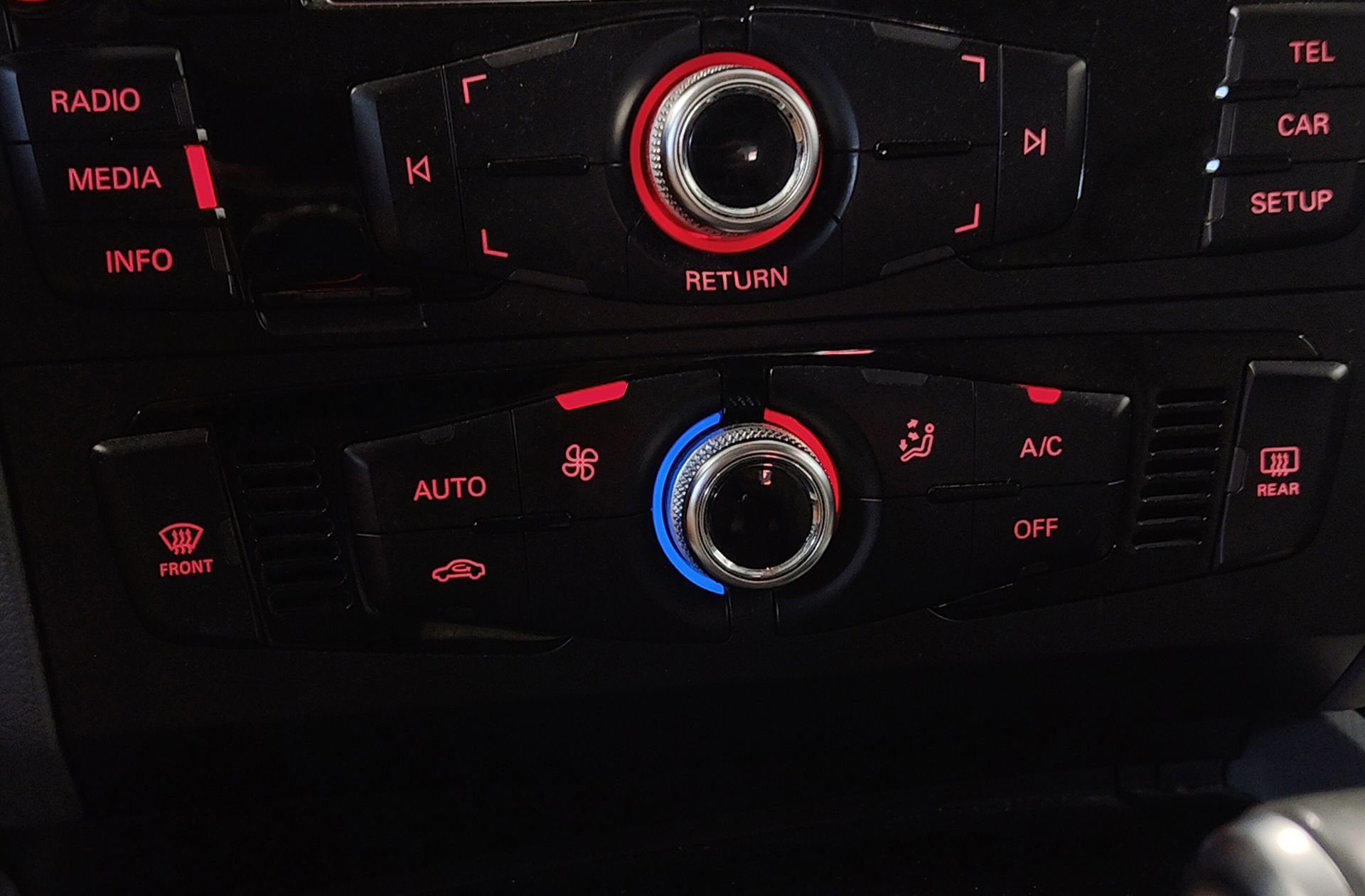 Audi Q5 2.0 TDI quattro S tronic - foto 30