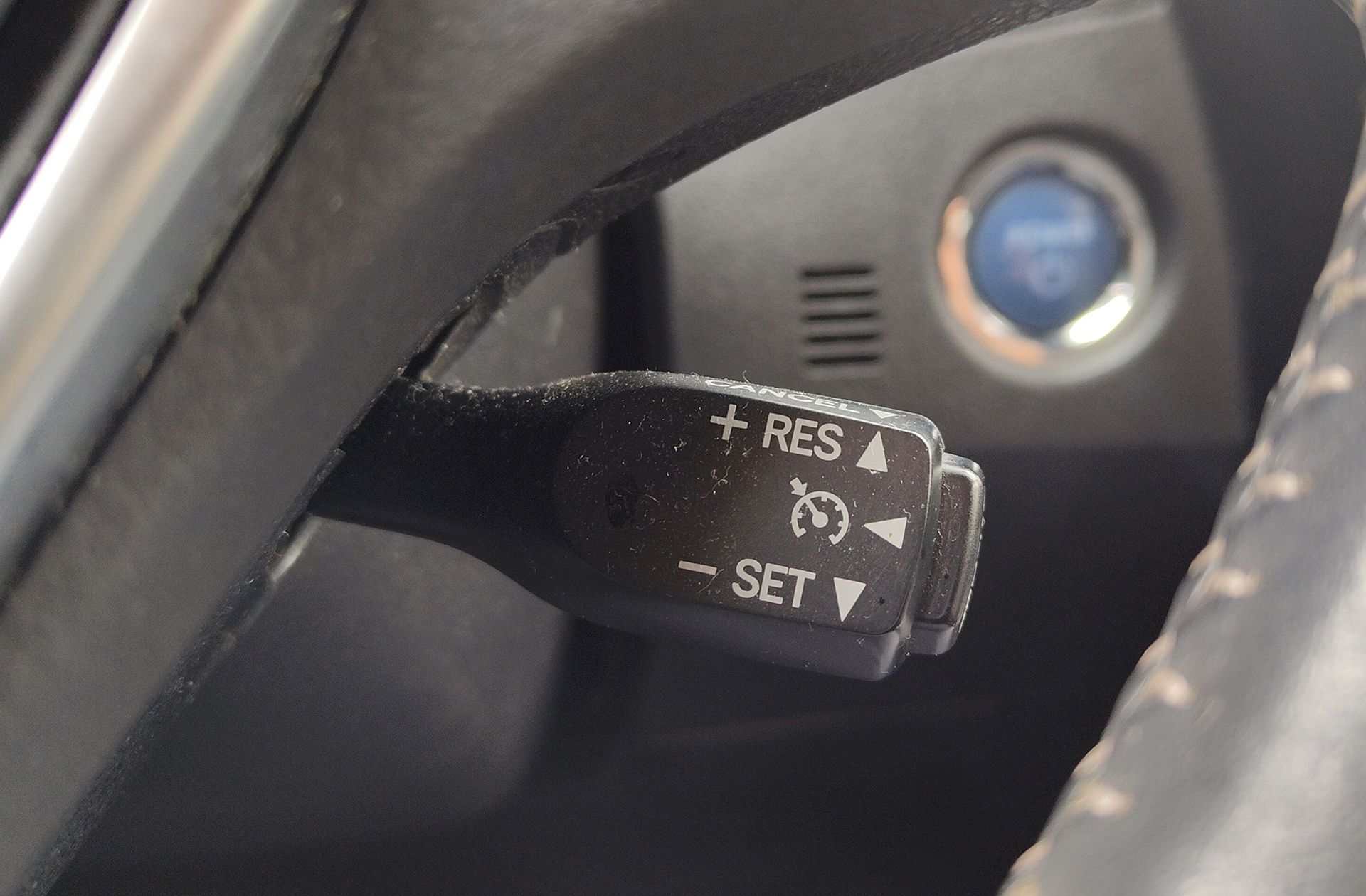 Toyota Auris 140H Hybrid Feel! - foto 24
