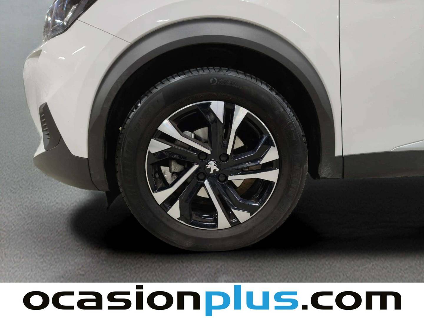 Foto Peugeot 2008 Peugeot 2008 BlueHDi 110 Allure (110 CV)