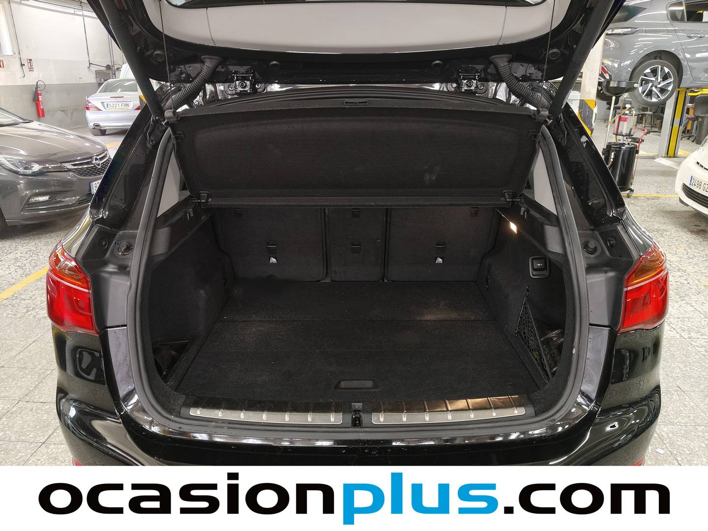 Fotos maletero BMW X1 BMW X1 sDrive18i (140 CV)