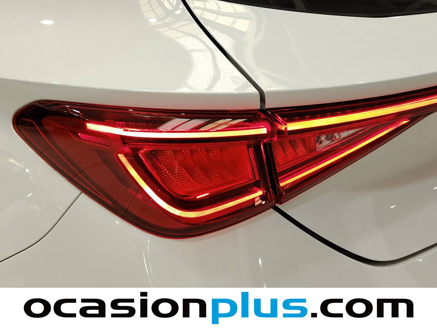 Paquetes del Cupra León Cupra León 1.5 eTSI DSG (150 CV)