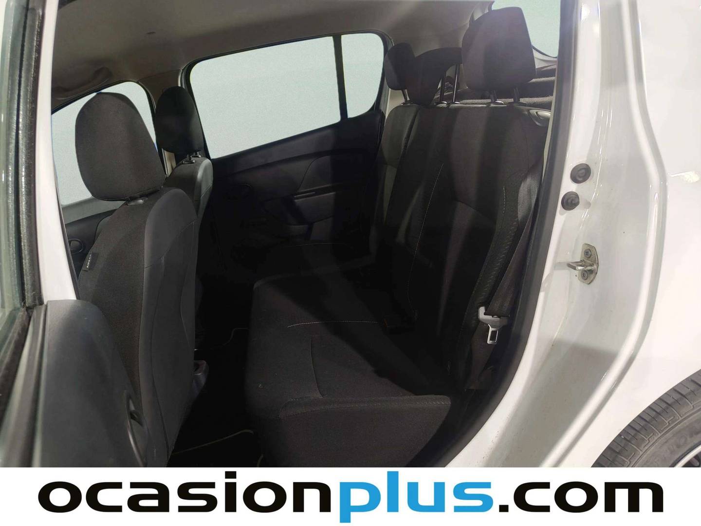 Foto asientos traseros Dacia Sandero Dacia Sandero Essential TCE (90 CV) GLP