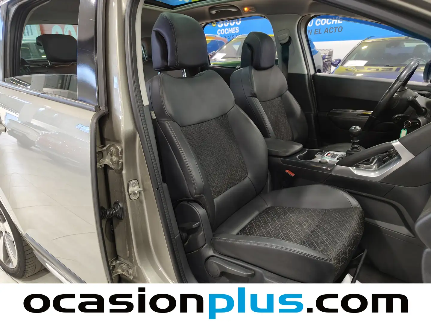 Foto Peugeot 3008 Peugeot 3008 1.6 BlueHDi FAP Allure (120 CV)