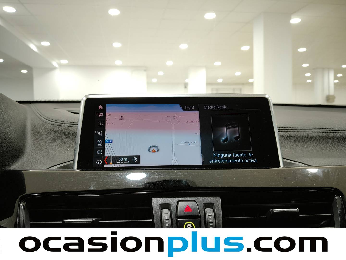 Equipamiento del BMW X2 BMW X2 sDrive18d  (150 CV)