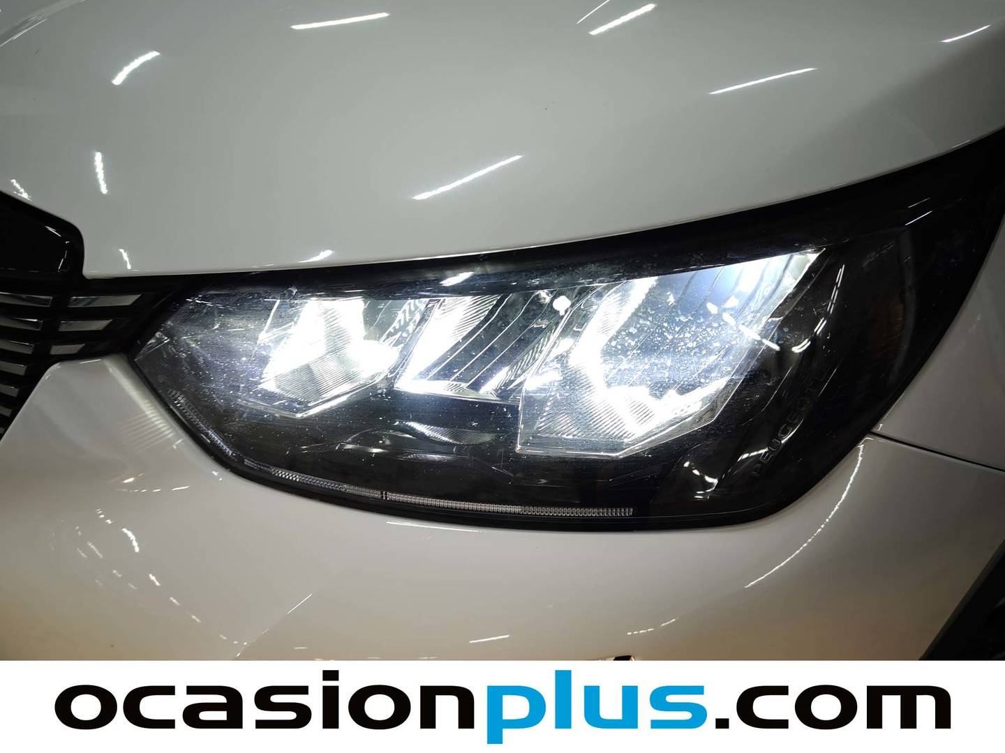 Foto Peugeot 2008 Peugeot 2008 PureTech 130 S&S Allure (130 CV)